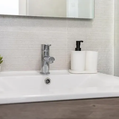 Lua's - Predio Baixa