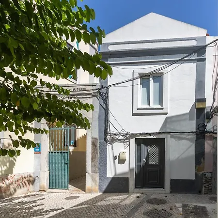 Casa de Férias Lua's - Predio Baixa *