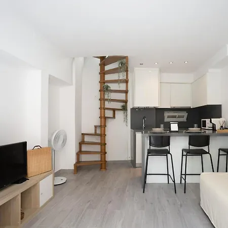 Lua's - Predio Baixa * Setúbal